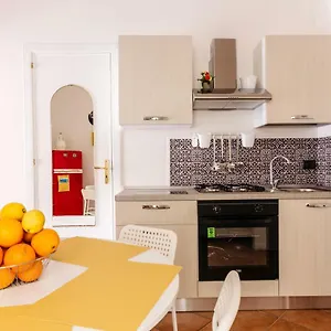  Apartamento Edy
