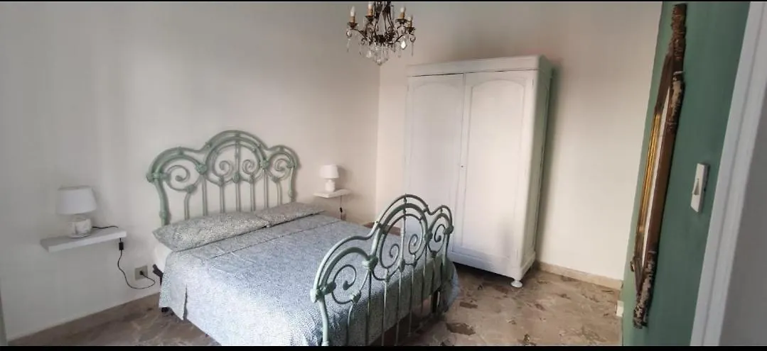 Cirissi Apartman Palermo